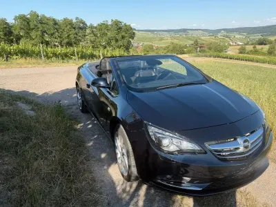 Gebraucht Opel Cascada Innovation 140 PS (102 kW) 2018 Blau Cabrio