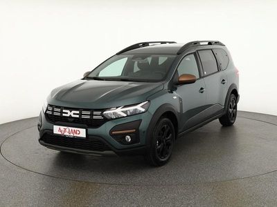 Grün Neu 2025 Dacia Jogger Extreme Van / Kleinbus | 21.785 € (Fairer Preis)