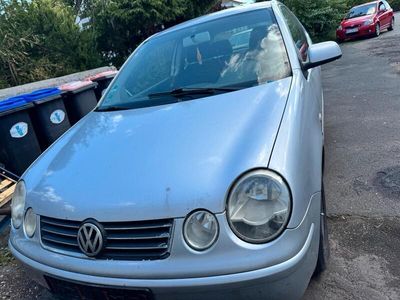 VW Polo