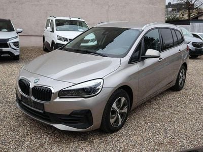 Gebraucht BMW 216 Advantage 116 PS (85 kW) 2022 Kaschmirsilber metallic Van / Kleinbus