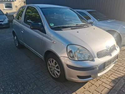 Gebraucht Toyota Yaris 2004 Silber Kleinwagen
