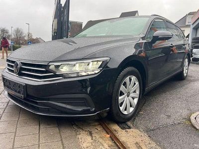 Schwarz Gebraucht 2015 VW Passat Highline Kombi | 16.490 € (Guter Preis)