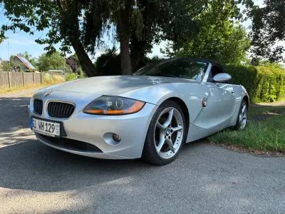 Gebraucht BMW Z4 Sport Line 192 PS (141 kW) 2003 Silber Cabrio