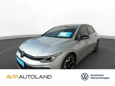 Gebraucht VW Golf VIII R-line 150 PS (110 kW) 2025 Oyster silver Limousine