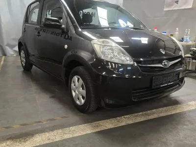 Gebraucht Subaru Justy 70 PS (51 kW) 2009 Schwarz Kleinwagen