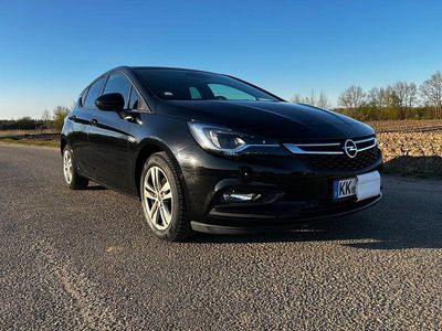 Usata Opel Astra Active 105 CV (77 kW) 2017 Nero Berlina