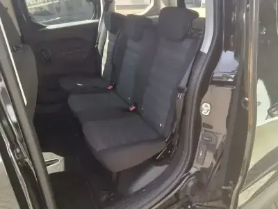Gebraucht Opel Combo Life Edition 131 PS (96 kW) 2021 Schwarz Van / Kleinbus