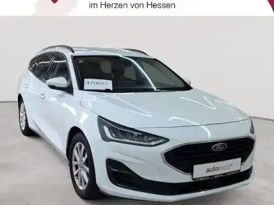 Gebraucht Ford Focus 120 PS (88 kW) 2022 Weiß Limousine