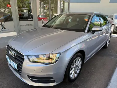 Gebraucht Audi A3 Attraction 125 PS (91 kW) 2016 Silber Limousine