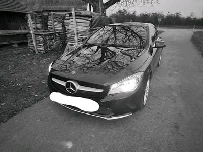 Mercedes CLA220 Shooting Brake