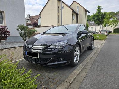 Opel Astra GTC