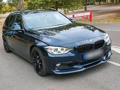 Gebraucht BMW 330 286 PS (210 kW) 2012 Blau Kombi