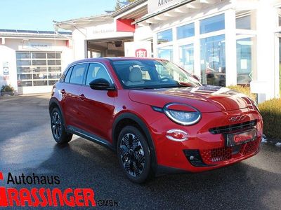 Neu Fiat 600 La Prima 101 PS (74 kW) 2025 Rot SUV
