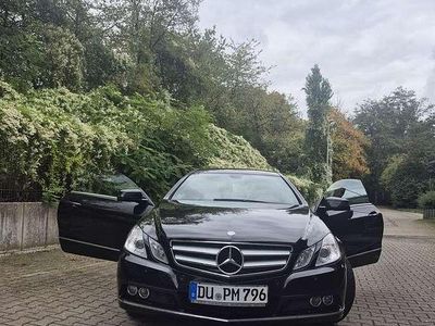 Mercedes E200