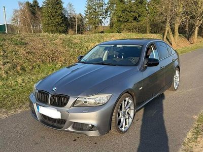 Second-hand BMW 325 Exclusive 218 CP (160 kW) 2011 Gri Berlinǎ