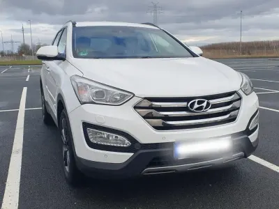 Gebraucht Hyundai Santa Fe Premium 197 PS (144 kW) 2015 Weiß SUV
