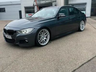 Gebraucht BMW 320 M Sport 184 PS (135 kW) 2012 Limousine