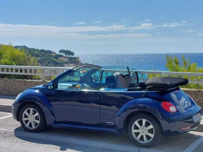 Gebraucht VW New Beetle United 102 PS (75 kW) 2008 Blau Kleinwagen