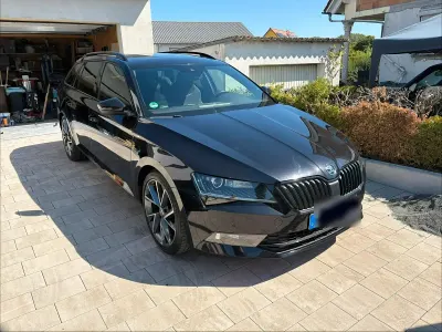 Gebraucht Skoda Superb SportLine 190 PS (139 kW) 2017 Schwarz Kombi