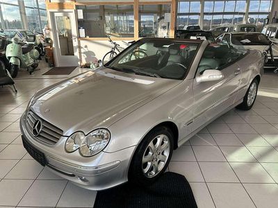 Gebraucht Mercedes CLK200 163 PS (119 kW) 2003 Brillantsilber  metalliclack Cabrio