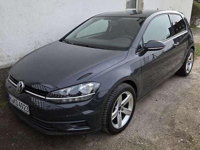 Gebraucht VW Golf VII Trendline 86 PS (63 kW) 2018 Limousine
