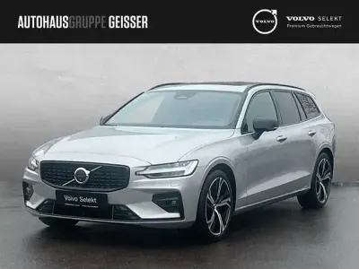 Second-hand Volvo V60 Plus 197 CP (144 kW) 2025 Argintiu Break
