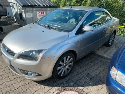 Gebraucht Ford Focus Cabriolet 145 PS (106 kW) 2008 Silber Cabrio