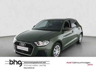 Distriktgrün metallic Gebraucht 2025 Audi A1 Advanced Limousine | 22.430 € (Guter Preis)