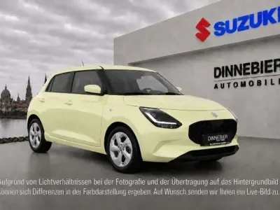 Neu Suzuki Swift Comfort 83 PS (61 kW) 2026 Gelb (metallic) Kleinwagen