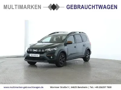 Gebraucht Dacia Jogger Extreme 140 PS (102 kW) 2024 Staubgrau Van / Kleinbus