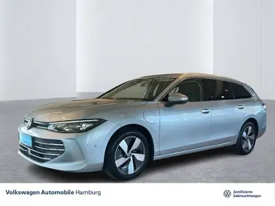 Gebraucht VW Passat Business 204 PS (150 kW) 2025 F0 oyster silver metallic Kombi