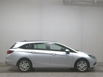 Usata Opel Astra Edition 122 CV (89 kW) 2020 Argento Station wagon