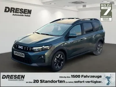 Neu Dacia Jogger Journey 158 PS (116 kW) 2026 Gruen Van / Kleinbus