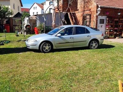 Gebraucht Renault Laguna II Privilege 207 PS (152 kW) 2001 Silber Limousine