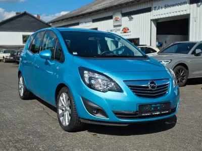 Używany Opel Meriva Innovation 101 KM (74 kW) 2011 Niebieski Minivan