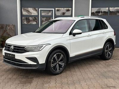 Gebraucht VW Tiguan Active 150 PS (110 kW) 2021 Weiß SUV