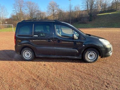 Schwarz Gebraucht 2013 Citroën Berlingo XTR Van / Kleinbus | 8.500 € (Teuer)