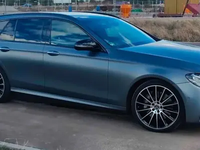 Gebraucht Mercedes E400 340 PS (250 kW) 2019 Grau Limousine