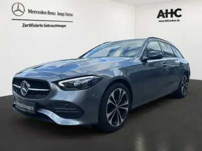 Gebraucht Mercedes C220 Night 200 PS (147 kW) 2021 Grau Limousine
