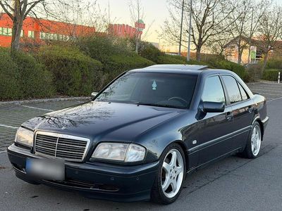 Gebraucht Mercedes C220 Classic 125 PS (91 kW) 1999 Blau Limousine