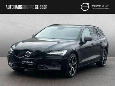 Gebraucht Volvo V60 Plus 349 PS (256 kW) 2025 Onyx schwarz Kombi