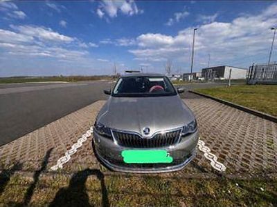 Gebraucht Skoda Rapid Clever 110 PS (80 kW) 2018 Beige Kleinwagen