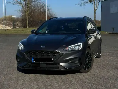 Gebraucht Ford Focus ST-Line 150 PS (110 kW) 2020 Grau Kombi