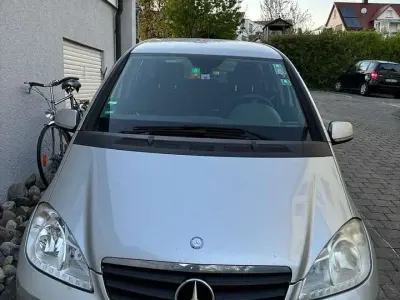Gebraucht Mercedes 190 109 PS (80 kW) 1993 Limousine