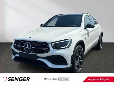 Gebraucht Mercedes GLC300de AMG 306 PS (225 kW) 2021 Weiß SUV