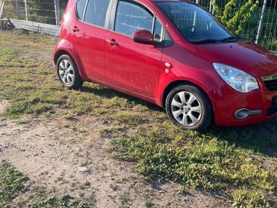 Opel Agila
