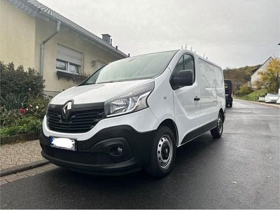 Gebraucht Renault Trafic 145 PS (106 kW) 2018 Weiß Van / Kleinbus