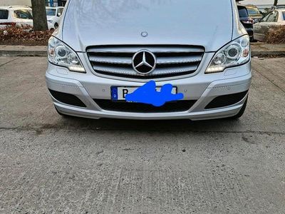 Gebraucht Mercedes Viano 224 PS (164 kW) 2012 Silber Van / Kleinbus