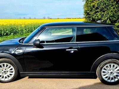 Gebraucht Mini ONE Pepper 102 PS (75 kW) 2015 Schwarz Kleinwagen