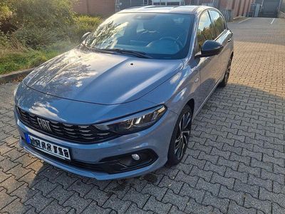 Gebraucht Fiat Tipo Sport 101 PS (74 kW) 2021 Grau Limousine